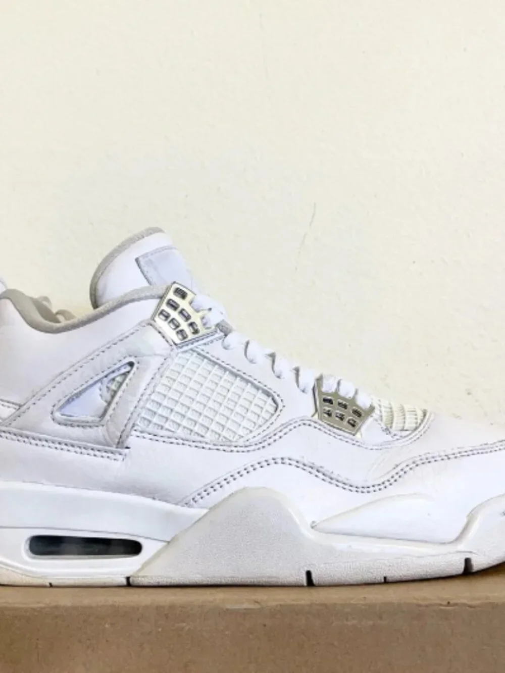 Jordan 4 Retro Pure Money